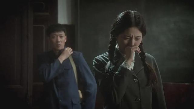 51岁朱媛媛离世，丈夫辛柏青发文：完婚19年，恩爱半生，现在永别