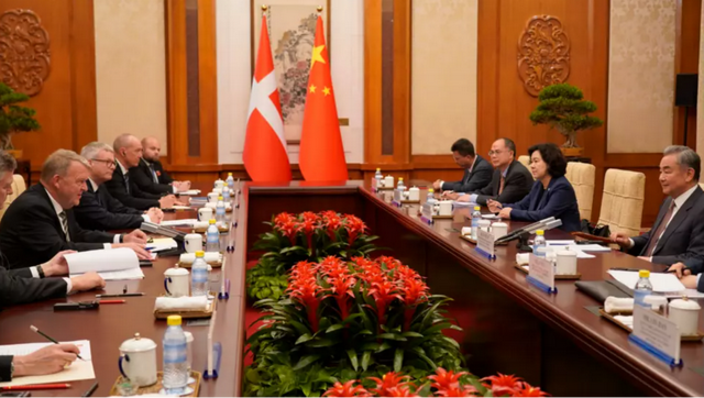 丹麦外长访华，反对转变
台海现状，禁绝支持俄罗斯，中方表态特别