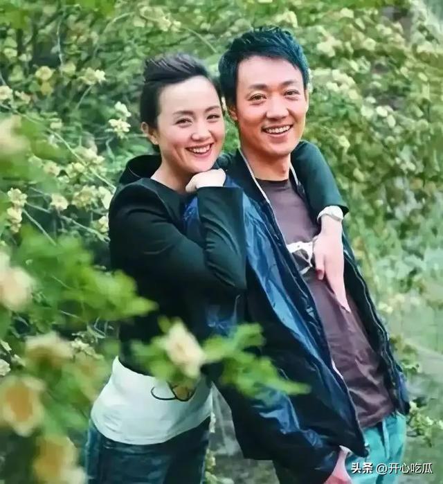 辛柏青把头像换成了白色蜡烛，和朱媛媛相爱30年，爱人去世

太痛了