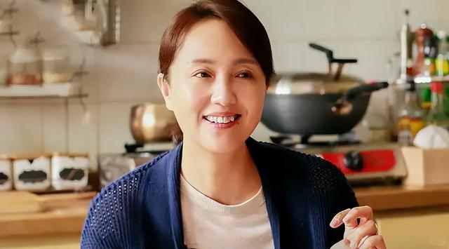 朱媛媛去世！辛柏青透露妻子临终状态，12字表心情

，难怪相爱32年
