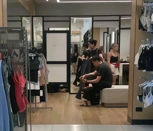 痛心！51岁朱媛媛逝世
，辛柏青悲伤发讣告，新剧刚达成，死因曝光