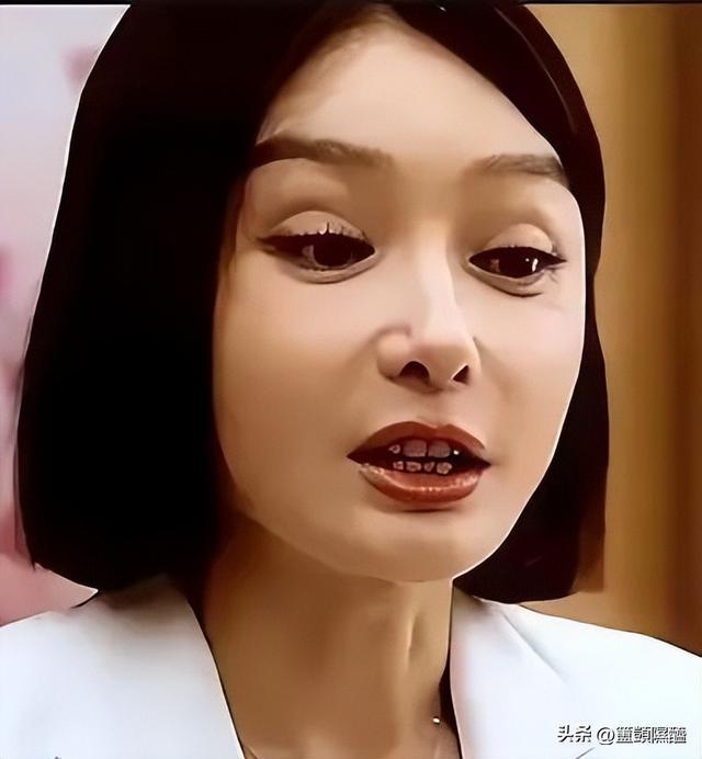无滤镜后，王菲苍老憔悴，杨幂发福臃肿，刘诗诗和杨紫傻傻分不清