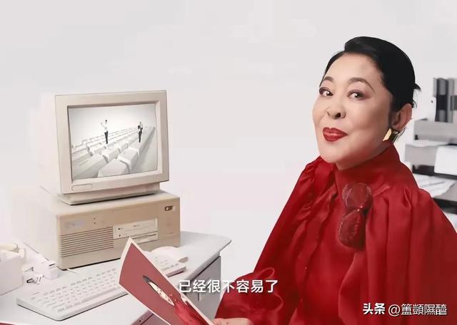 无滤镜后，王菲苍老憔悴，杨幂发福臃肿，刘诗诗和杨紫傻傻分不清