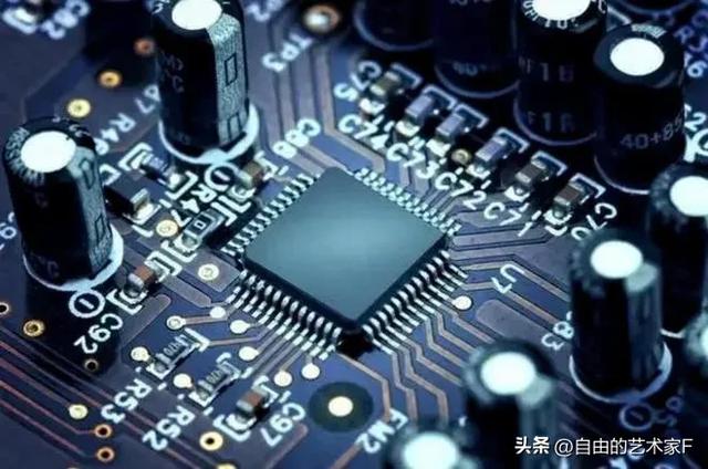 中国替华为出头，告示197国谁共同打谁，不到一天美国怕了