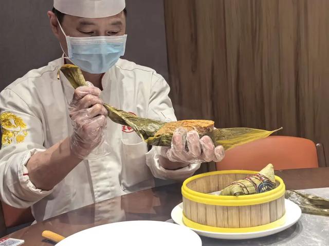 粽子卖到19元一只了！上海老字号：内里放的是……