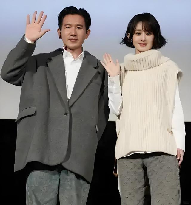 热搜第一！关于恋情绯闻，赵丽颖现骚操作，网友：没本质
，快封杀