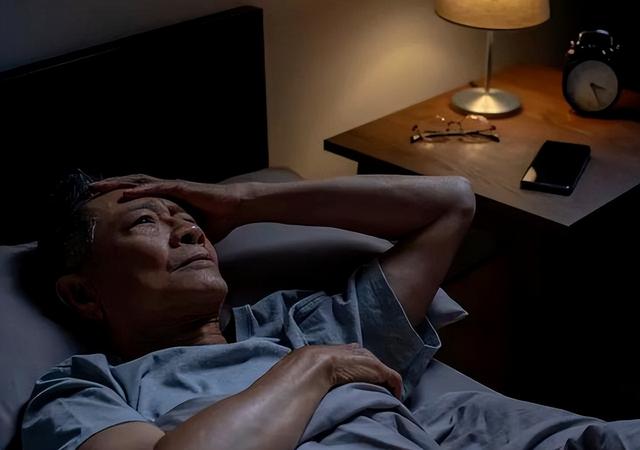 大夫发现：能活80岁的糖尿病患者，年夜
多在患病后，就不做这4事了