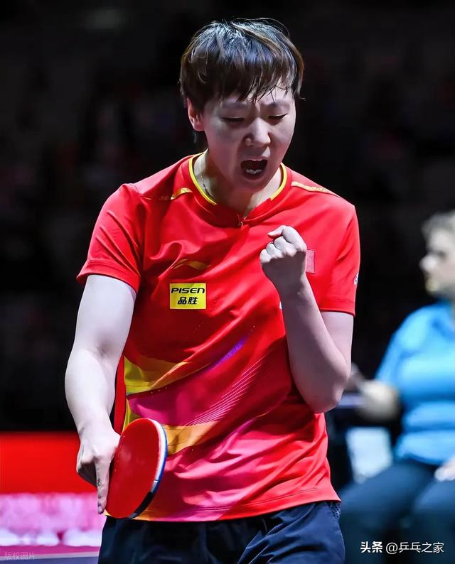 世乒赛：王曼昱4-0横扫 张本美和赛后委曲哭诉，日本媒体承认完败
