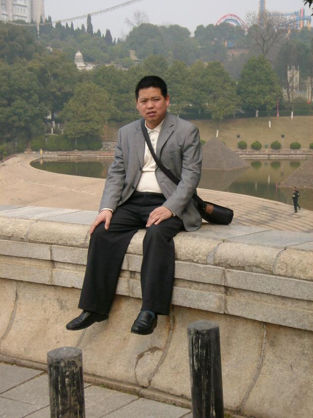 邵阳监狱一罪人
遭两狱友拍打撞击后猝逝世


，检察院已介入调查