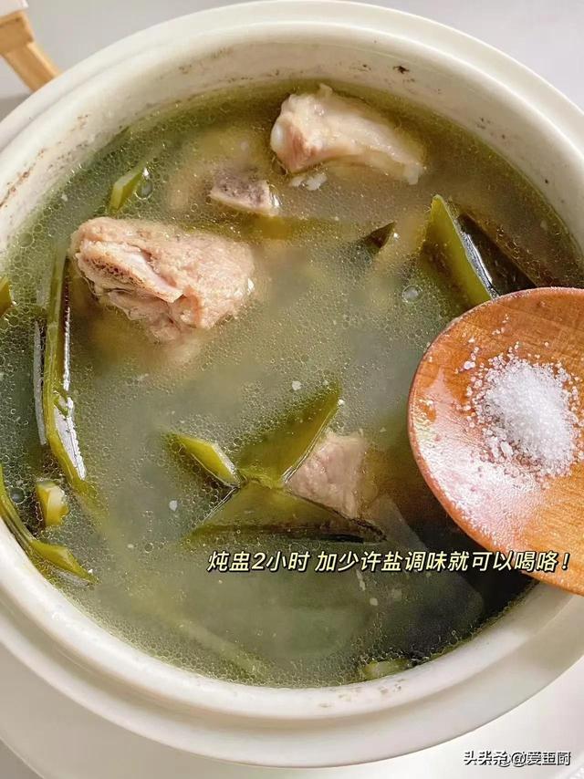 端午不喝汤，吃啥都不香！推荐
4款汤，健脾养胃、年夜

人小孩都爱喝
