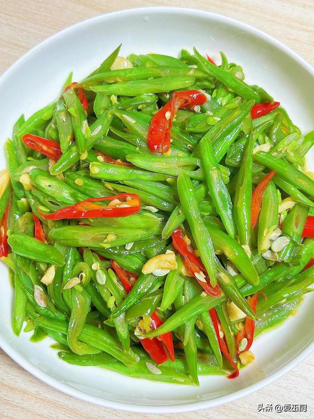 五月不排毒，一年体难舒，端午将至，8种天然“净身菜”要多吃