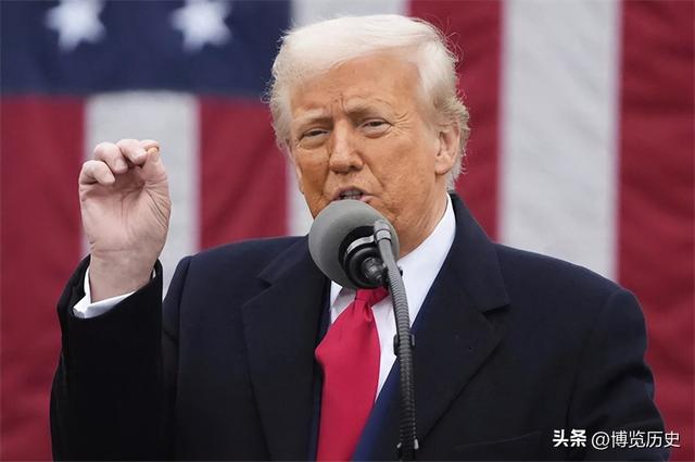 中方打出第二张“王牌”，比关税更狠，特朗普进退维谷
