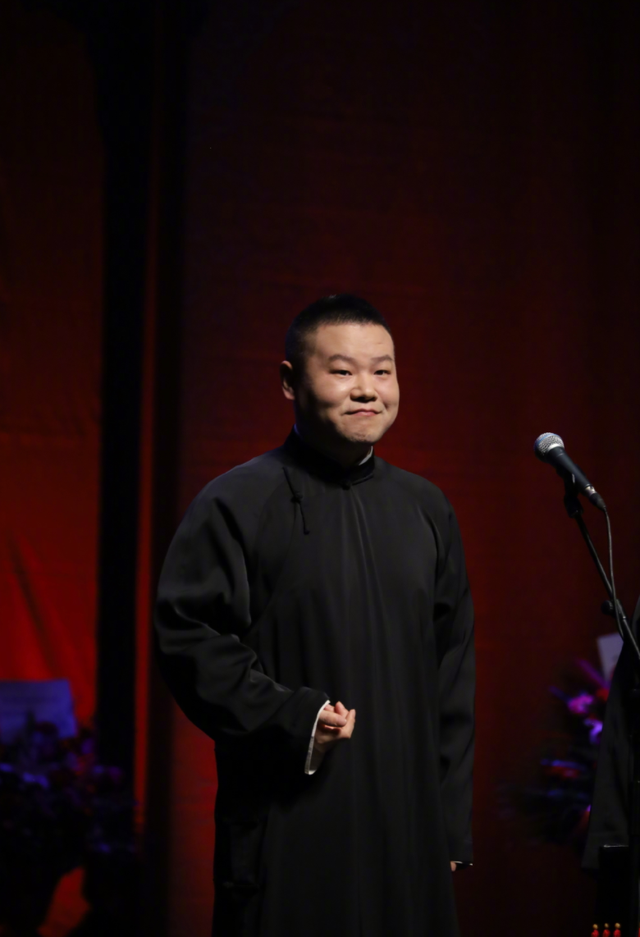 岳云鹏开演唱会遭质疑，票价最高1580元，本人回应：非要唱！