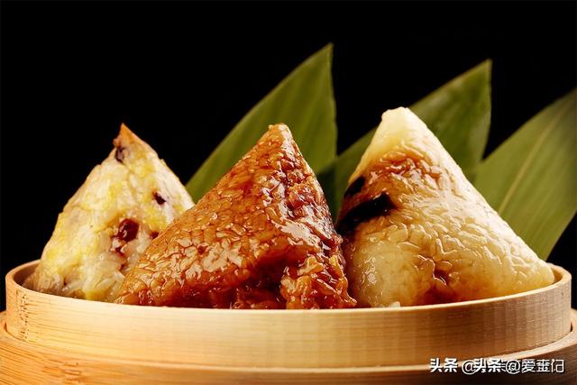 生存
粽子，直接冰箱冷冻会返生散味，多加2步，放半年也软糯浓喷鼻
