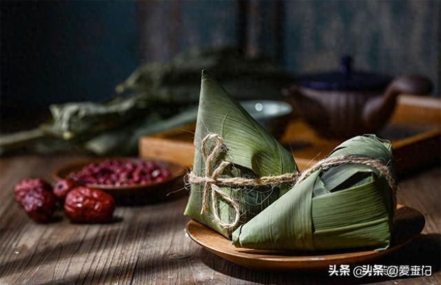 生存
粽子，直接冰箱冷冻会返生散味，多加2步，放半年也软糯浓喷鼻

