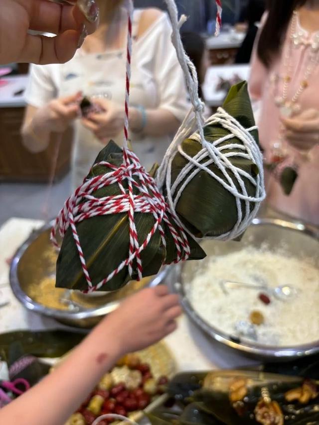 你发现没？今年端午还没到，就涌现
了3大怪现象！与往年大不相同