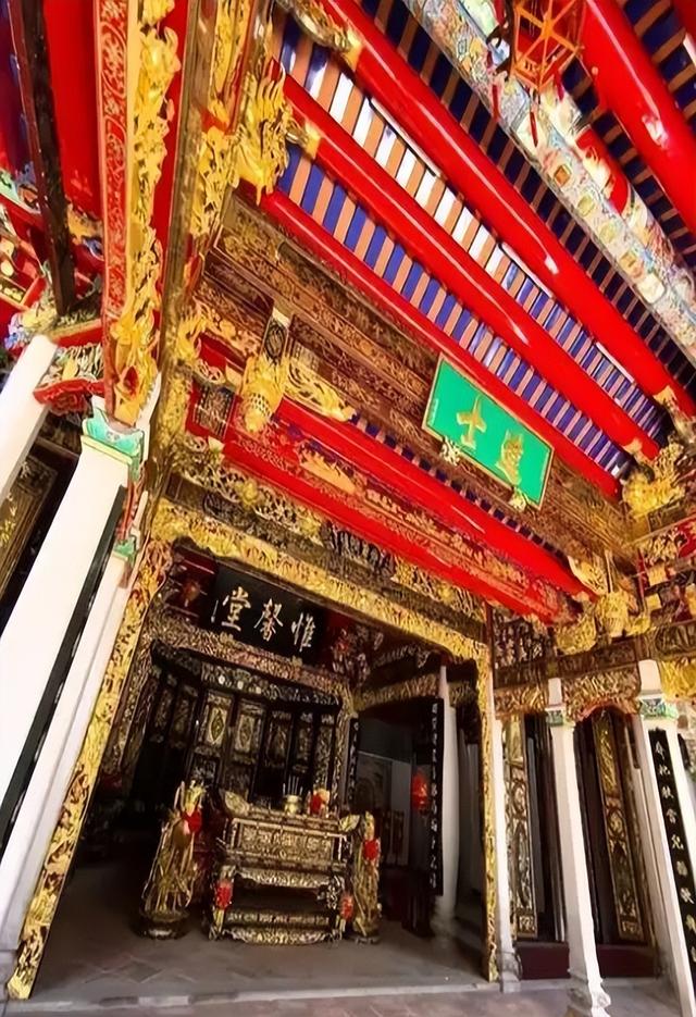 10亿“英之园”被拆只用3小时！背后或有高人，官媒：一点都不冤