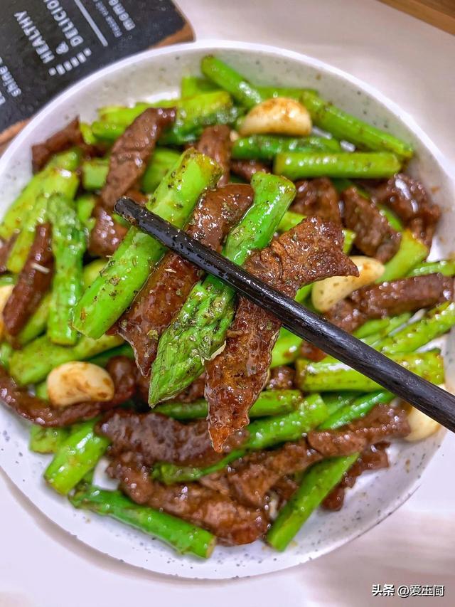 端午前后，宁可不吃肉，也要多吃6样“黄金菜”，增补养分
不费劲