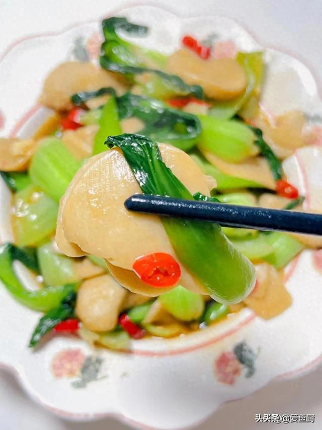 端午吃肉不如吃“这菜”，8分钟搞定，鲜嫩美味，总吃也不腻