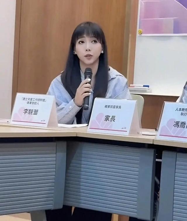 没想到，被封禁2年的王力宏，会以这种方式，再次回归登上"神坛"