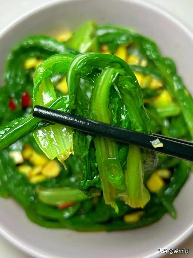 5种凉拌菜很适合炎天吃，简朴拌一拌，响亮爽口，开胃解腻