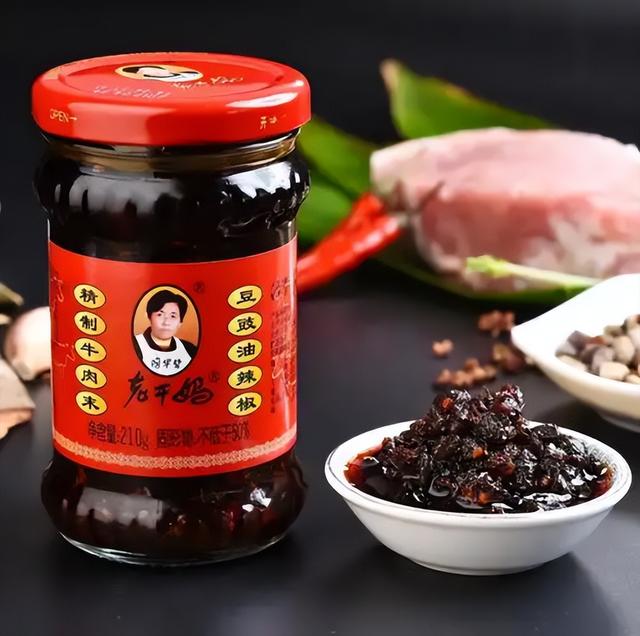 潜伏我国30年美国辣酱巨子
，年入450亿击败老干妈，被误认是国货