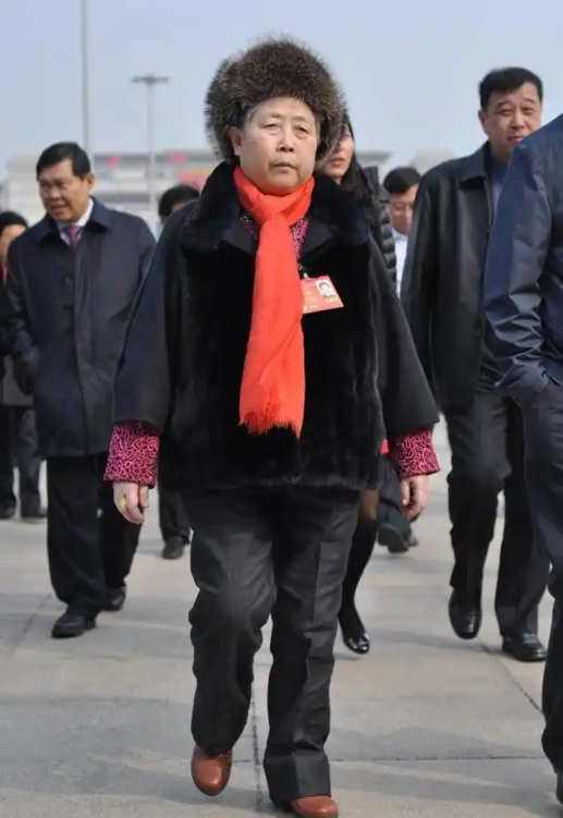 潜伏我国30年美国辣酱巨子
，年入450亿击败老干妈，被误认是国货