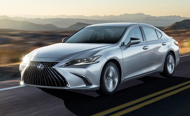 约合人平易近
币31万元，2025款雷克萨斯ES 350发布，3.5L V6发动

机