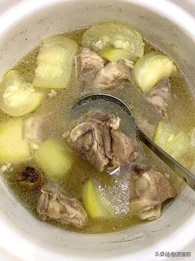 小暑将至！这4种"火炉菜"越热越要吃， 清热解毒又养分
