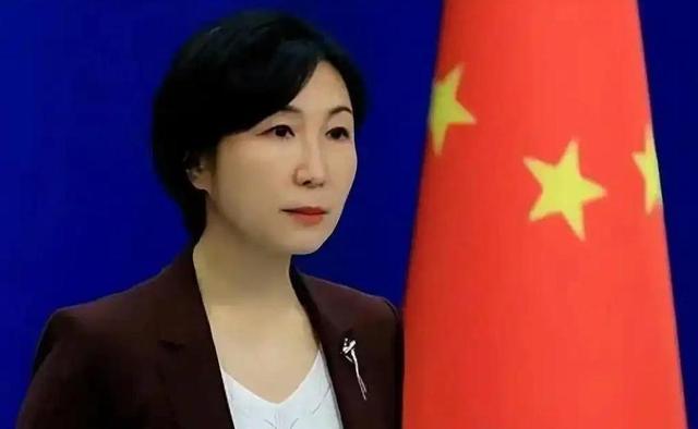 特朗普下令
驱逐近30万中国留门生，中方发出警告，美国要小心