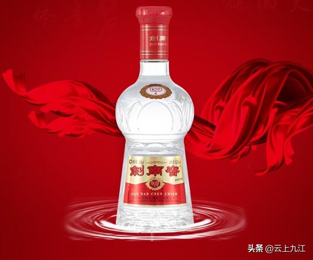 2025 口碑 TOP10！这 10 款白酒凭气力顺从
万千酒友味蕾