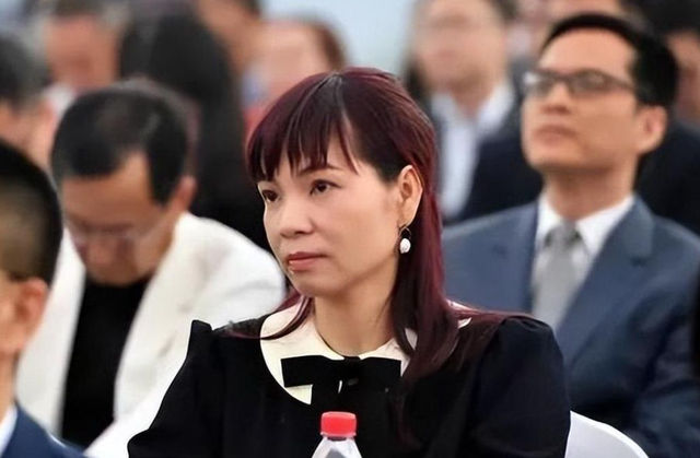 美的首创人何享健，坐拥2250亿财富无人继承，三个孩子均为老总