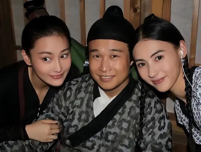 小沈阳演唱会大年夜

翻车！下跪致歉仍难救场，不雅
众怒喊退票提前离场