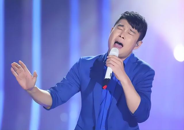 小沈阳演唱会大年夜

翻车！下跪致歉仍难救场，不雅
众怒喊退票提前离场