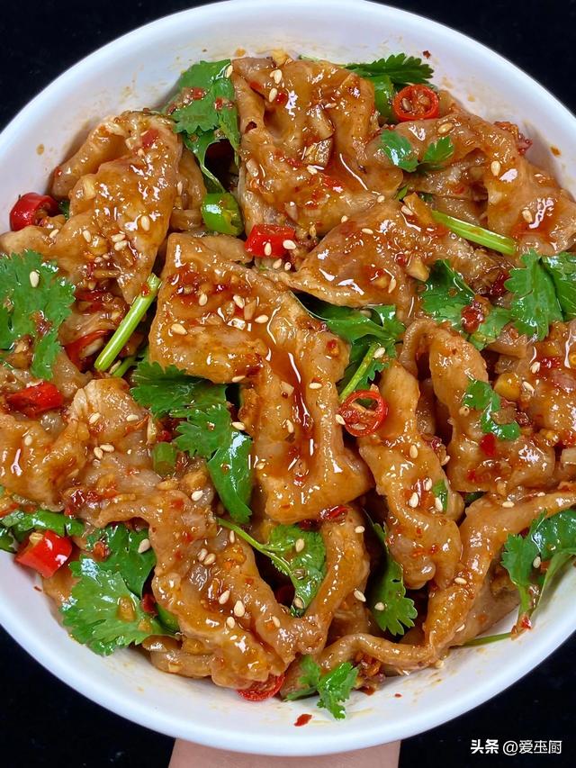 来日诰日芒种，记得吃2菜，食2肉，喝2汤，做2事，安康顺遂度酷夏