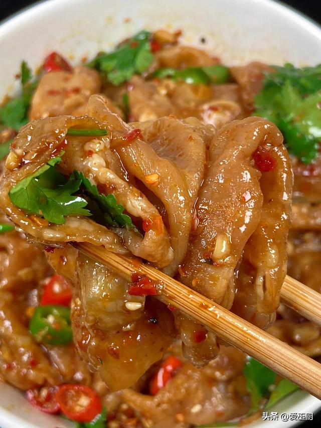 来日诰日芒种，记得吃2菜，食2肉，喝2汤，做2事，安康顺遂度酷夏