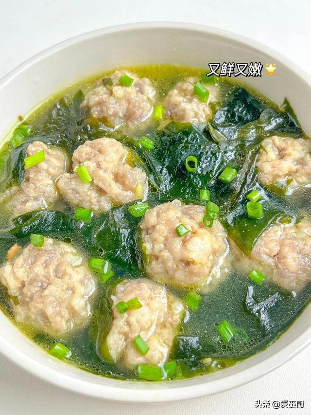 来日诰日芒种，记得吃2菜，食2肉，喝2汤，做2事，安康顺遂度酷夏