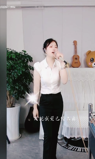 突发！江西美女网红逝世
，仅48岁，长的很漂亮，生前恶习暴露病因