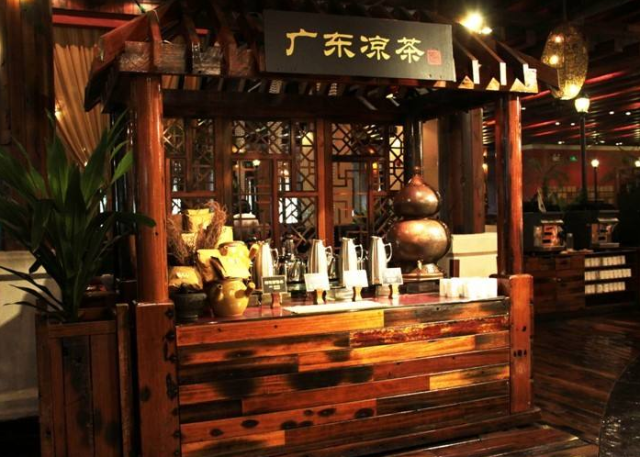 首批重点造就名单宣布
！广式凉茶在列，它为何被称为“救命水”？