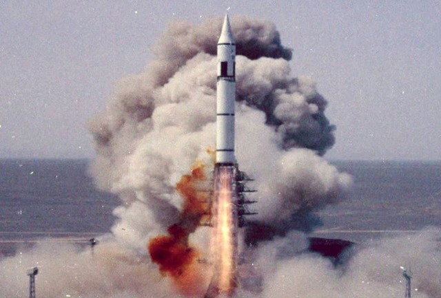 美国高调曝光B-61新型核弹后，东大亮出了春风
-5号，老美措不及防