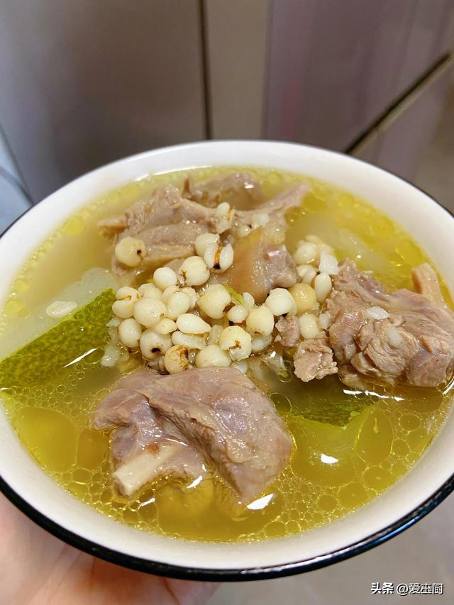 今天
就是芒种了，芒种骨气
摄生
食谱：夏季进补的美味秘诀