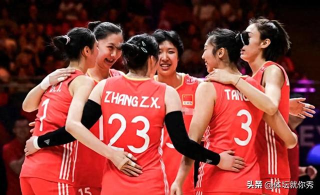 3-0！中国女排打疯了，全场压着打，赵勇完胜蔡斌，奥运会有戏