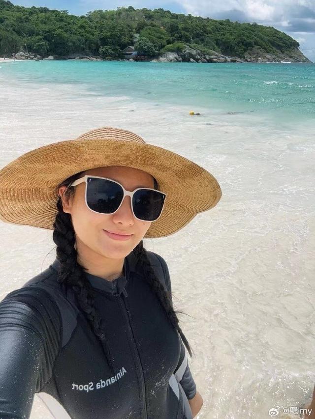 三亚文旅批评区陷落！被毒蛇咬女游客
真正去世

因曝光，游客
们都慌了
