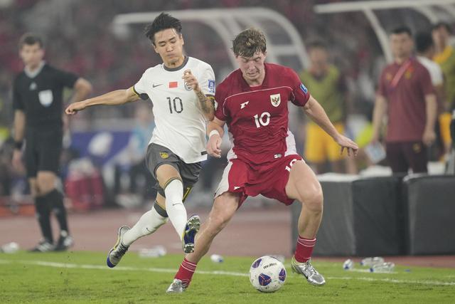 中国男足彻底无缘2026世界
杯