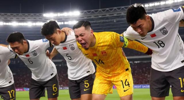 中国队0-1印尼！出身

四大弗成
思议！两大不争究竟！揪出最大罪人