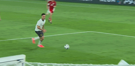 18强赛-杨泽翔送点、国足0-1无缘世界杯，68年正赛首负印尼