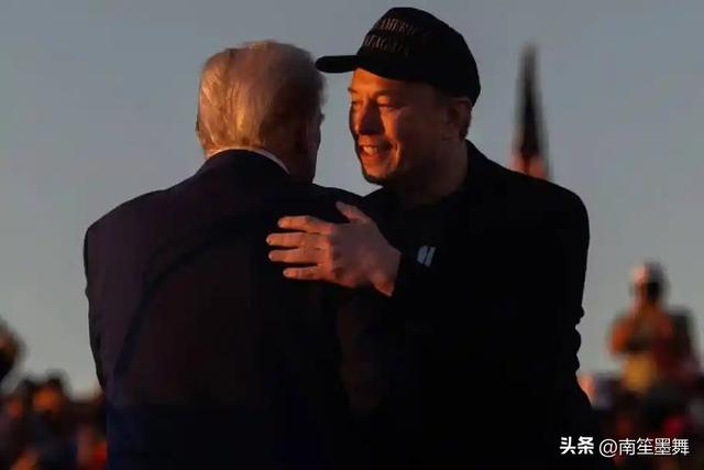 正面开杠，马斯克很气愤，结果很严峻，动员

美国人阻止特朗普
