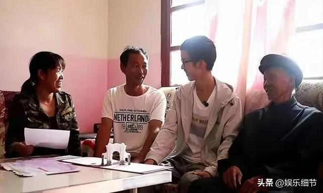 “搬砖男孩”林万东，713分考入清华，毕业却回农村，如今咋样了