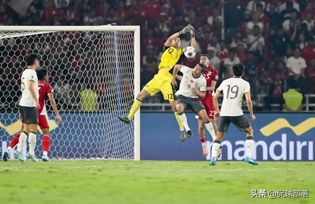 国足0-1出局！全场诞生4个弗成
思议
+2个不争究竟，最年夜
罪人竟是他
