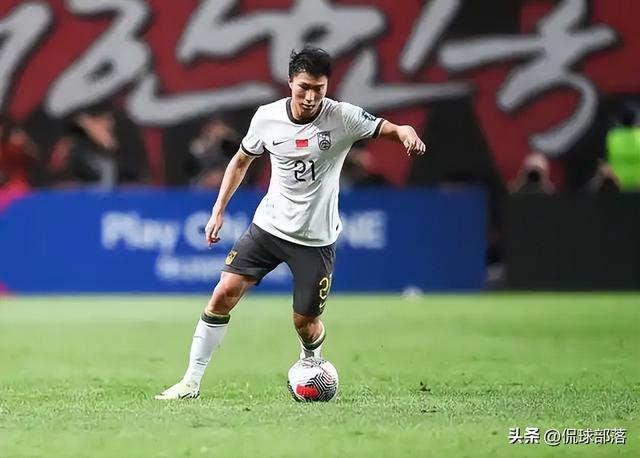 国足0-1出局！全场诞生4个弗成
思议
+2个不争究竟，最年夜
罪人竟是他